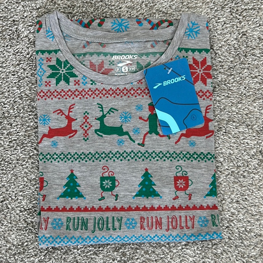 Brooks - Ugly Sweater Long Sleeve. Heather Sterling. Small UNISEX fit